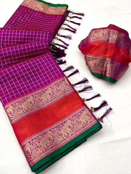 Beautiful chex weawing Zari design Soft  silk  Saree 