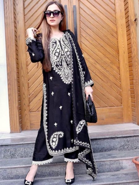 Festive Wear Black Color Full Stitches Salwar Suit 
