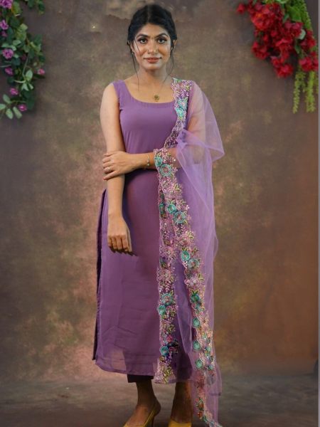 Fox Georgette Kurti Pant With Embroidery Work Dupatta 