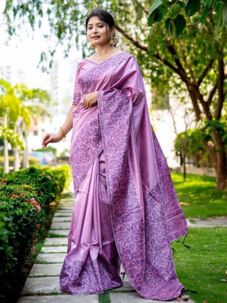 New Handloom Raw Silk Saree With Rich Weaving Pallu  Silk Sarees Wholesale