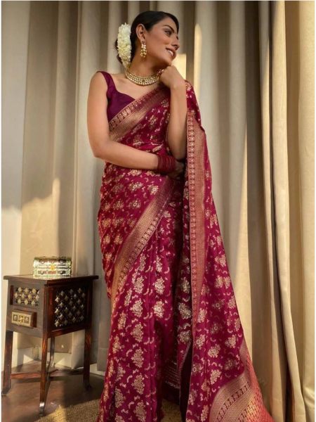 Pure Banarasi Copper Zari Weaving Soft Silk Saree 