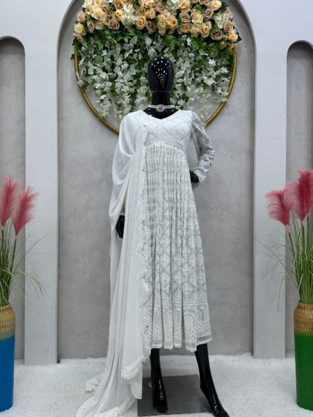 White Color Fox Georgette Embroidered Kurti With Dupatta  Kurti With Dupatta Wholesale