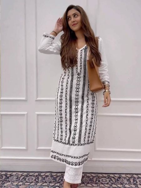 White Color Maslin Embroidery Work Kurti And Pant 