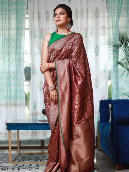 Women Banarasi Soft Silk Saree  