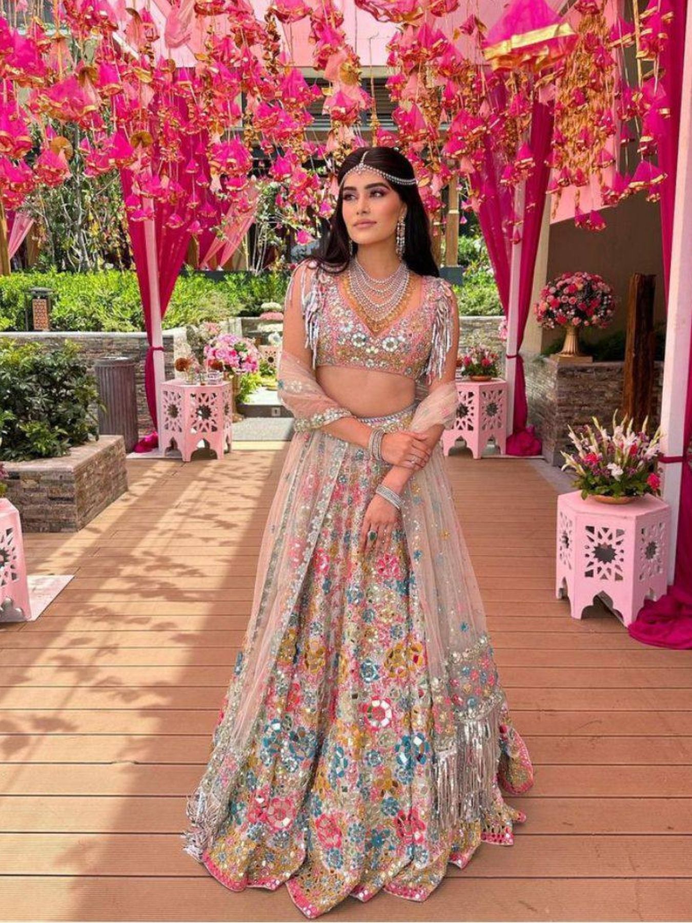 Green Wedding Lengha Stylish Designer Lehenga Choli Indian Pakistani  Wedding Bridesmaids Dress Ghagra Choli Chaniya Choli Bridal Lehenga - Etsy
