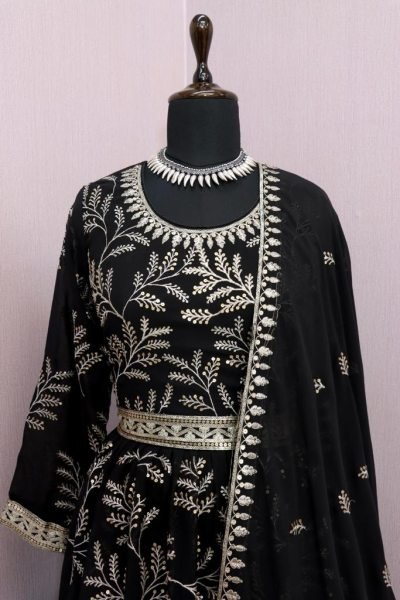AASHIRWAD   9658 Heavy Georgette Embrodery With Sequncse Anarkali Collection  Anarakali Gown Wholesale
