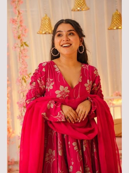 Top Trending Anarkali chinnon silk kurta pant with dupatta sets Anarkali Kurtis 