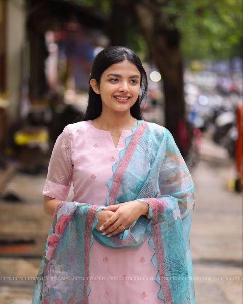 Baby Pink Organza Kurti Set with Embroidered Detail   Aqua Floral Dupatta Ready to Wear Elegance 3 Piece Kurti Set