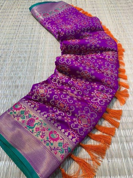 Bandhej Patola Silk Woven Saree Patola Silk Sarees Wholesale