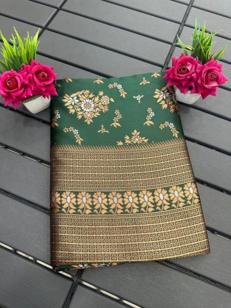 Beautiful Art Silk Jacquard Border Saree Silk Sarees Wholesale
