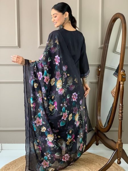 Beautiful Latest Black Color chanderi Silk Kurti set in Wholesale Rate 3 Piece Kurti Set