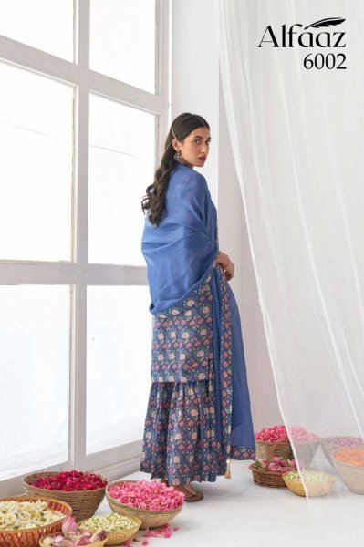 Beautiful Muslin Floral Print Kurti Plazzo Set 3 Piece Kurti Set