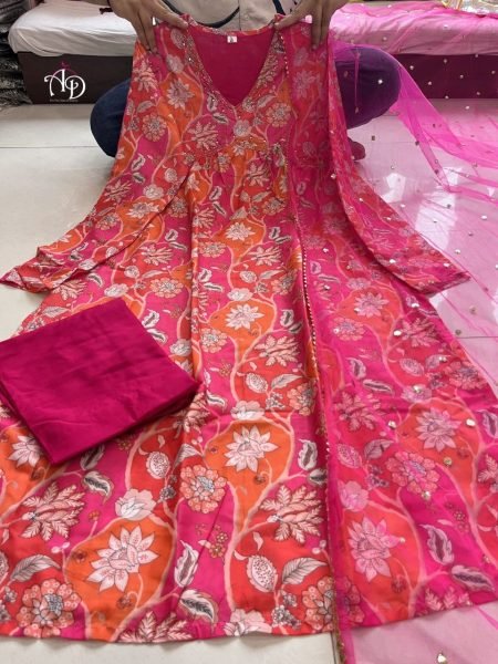  Beautiful  Pink Colour Muslin  Alia Cut Suit  3 Piece Kurti Set