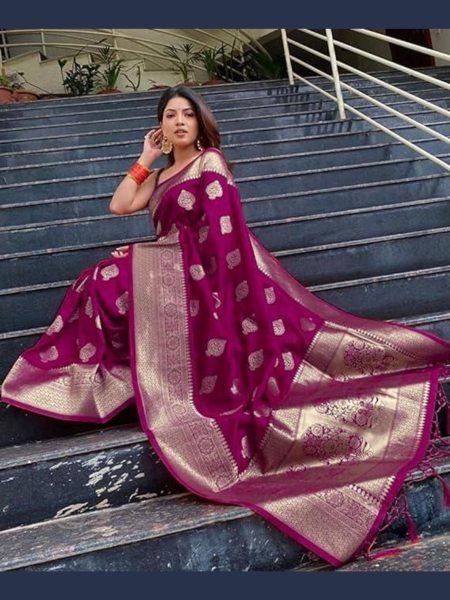 Beautiful Soft Lichi Silk Saree With Jacquard Border Sarees 