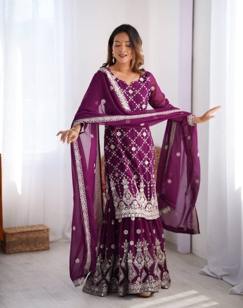 Best Price Heavy Embroidered Work Wear Suit Like Party Wear Clothing Wholesaler 