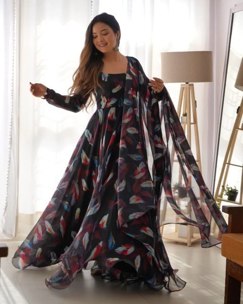 Black Anarkali Kurti With Digital Print 3 Piece Kurti Set
