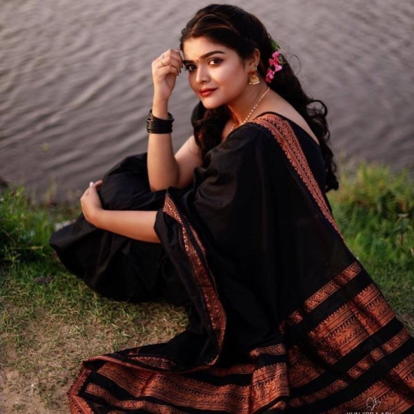 Black Banarasi Soft Silk Saree  Banarasi Saree Wholesale