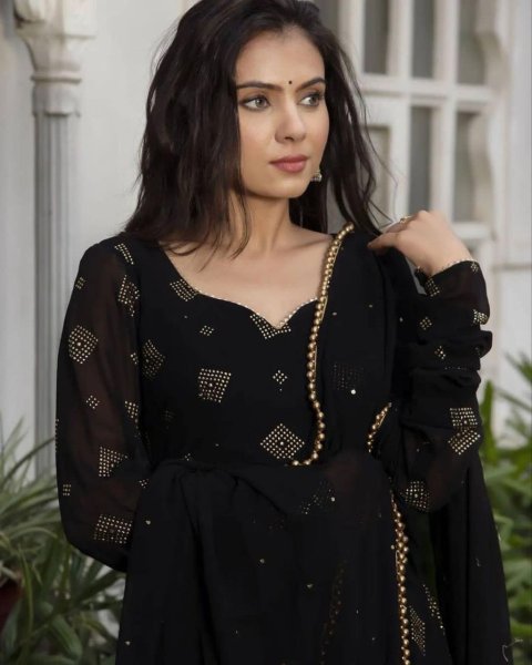 Black Color Fox Georgette Gold Print Kurti With Dupatta  Kurti With Dupatta Wholesale