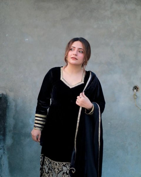 Black Color Velvet Suit With Embroidery Work With Pant And Dupatta Ready To Wear Collection