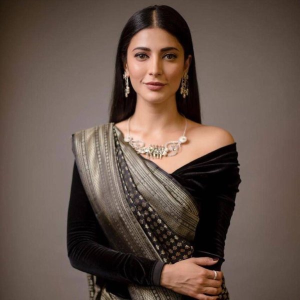 Black & Gold Toned Organic Banarasi Silk Saree For Wedding Wear  Banarasi Saree Wholesale