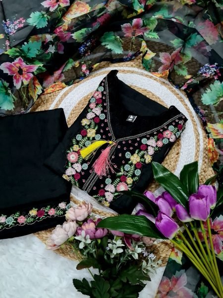 Black Muslin Silk Kurta Set with Sequin Embroidery   Organza Dupatta Perfect for Celebrations 3 Piece Kurti Set