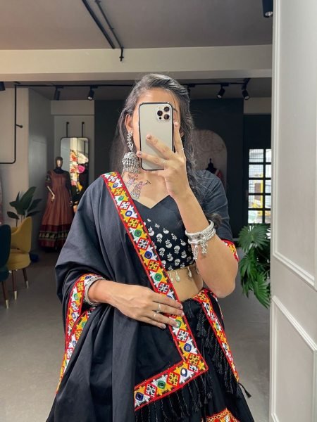  BLACK PURE COTTON PRINTED GAMTHI WORK GUJARATI CHANIYA CHOLI Navratri Lehnega Choli