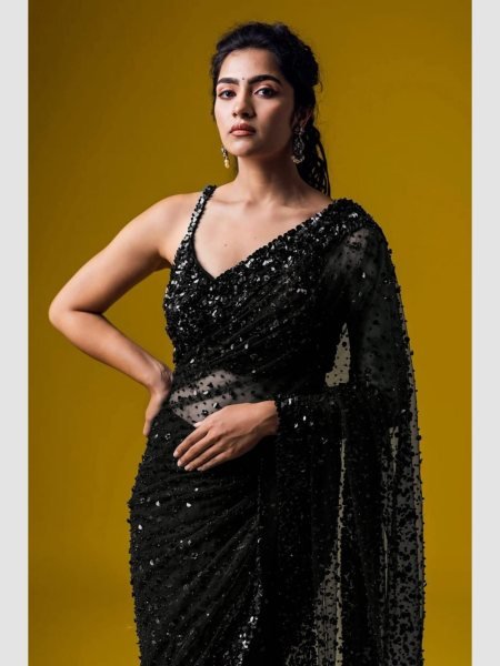 Black Sequins Saree With A Heavily Embroidered Blouse Embroidery Sarees Wholesale