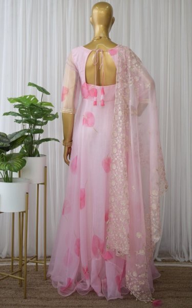 Blush Pink Organza Printed Gown With Dupatta Kurti With Dupatta Wholesale