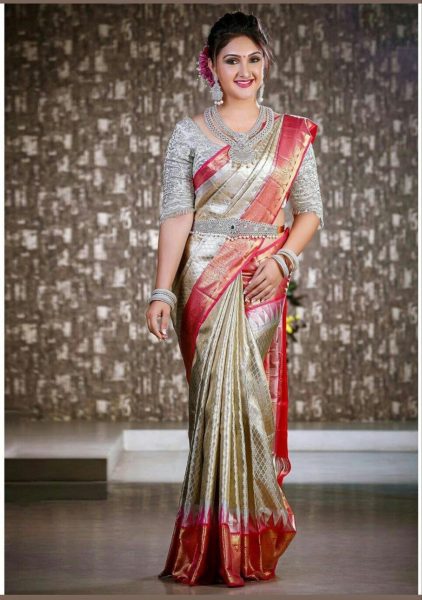 Bridal  Wear Banarasi Silk Saree With Multi Woven Border Banarasi Saree Wholesale