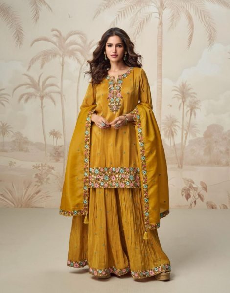 Buy At Lowest Price to This Organza Simmer Silk Set with Intricate Embroidery Craftsmanship Pakistani Suits Wholesale