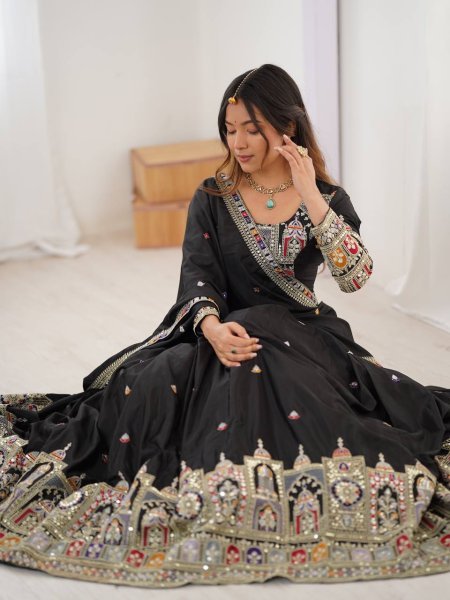 Buy Designer Lehenga Choli Online Crepe Silk Bridal Wear at Affordable Rates from Indias Top Textile Wholesaler Designer Lehenga Choli