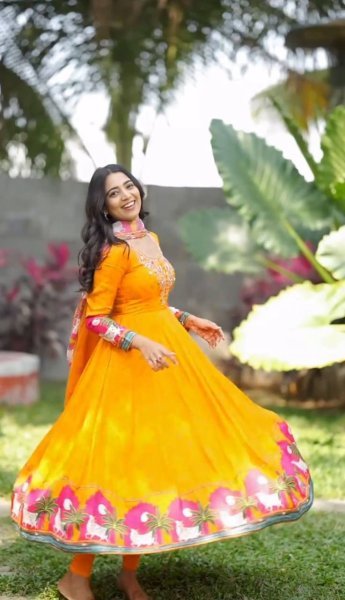 Buy Ethnic  Anarkali Suits Online for Womens  Anarkali Kurtis 