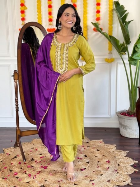 Green Color Festival Wear Embroidery work 3 pc Kurti set  3 Piece Kurti Set