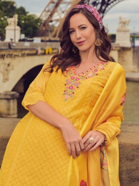 LILY AND LALI NUSRAT HANDWORK KURTI AT LOW PRICE Full Set Kurti