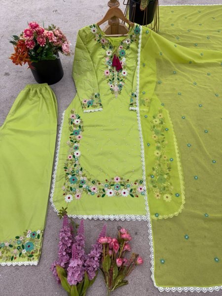 Charming Parrot Green Embroidered Georgette Suit Set for Exporters at Manufacturer Rate Embroidery Kurtis 