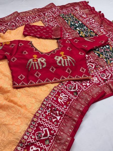 Chikankari Lucknowi Chikankari Georgette Saree with Patola Foil Border & Dual Blouse Georgette Sarees Wholesale