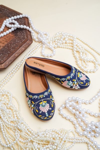 classic black jutti with colorful thread work soft comfort slip ons Fashion Accessories Wholesale