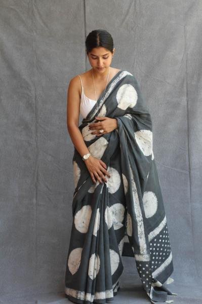 Classic Chanderi Cotton Saree with Digital Printed And Fumka-Enhanced Pallu Cotton Sarees Wholesale