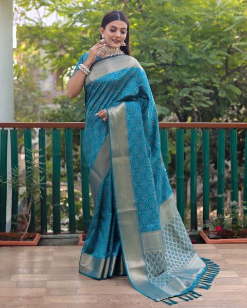  Dazzling Pure Bandhej Patola Silk Sarees Patola Silk Sarees Wholesale