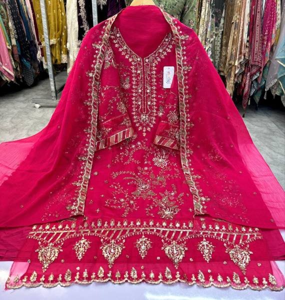 Pink Partywear pakistani chiffon suit wholesaler 2026 Pakistani Suits Wholesale