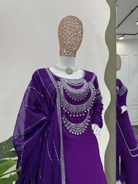 Designer Chinon Silk Kurti with Dupatta and pant  Kurti With Bottom Wholesale