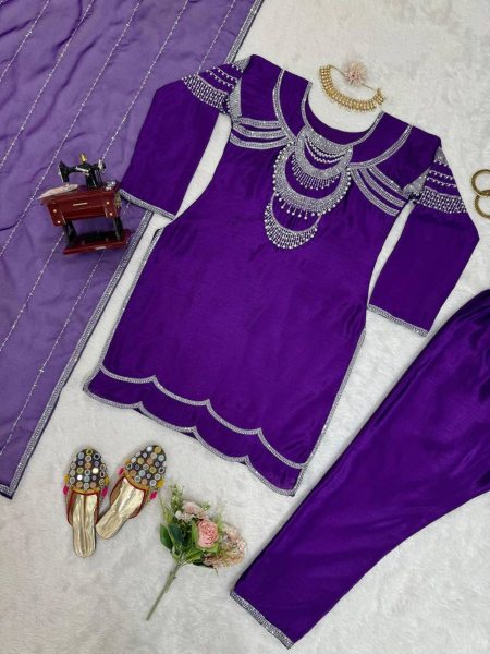 Designer Chinon Silk Kurti with Dupatta and pant  Kurti With Bottom Wholesale