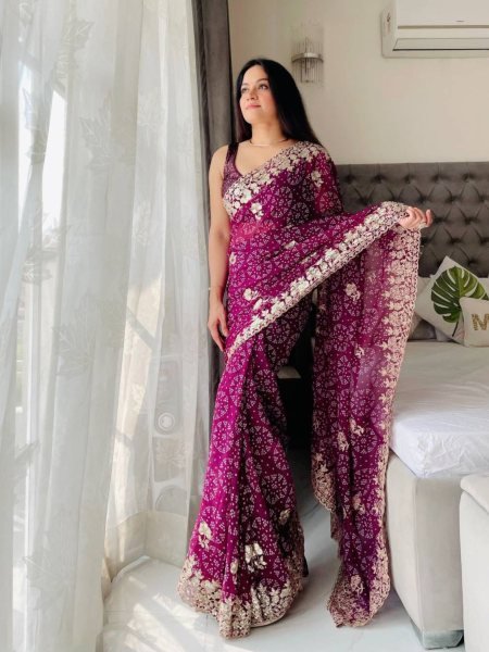 Designer Digital Print Georgette Saree with Mono Silk Blouse 4 Color Options Ready for Wholesale 