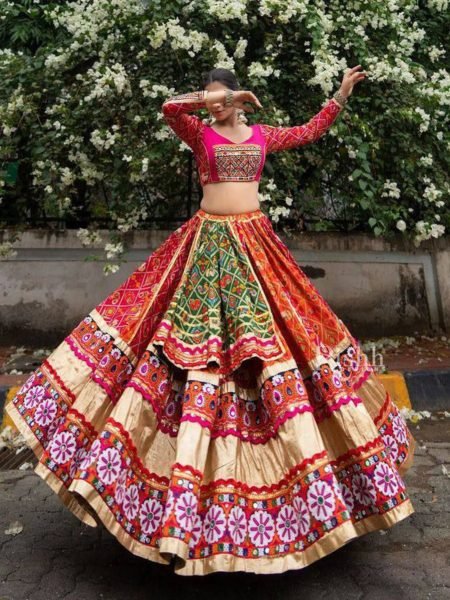 Designer Dolla Silk Chaniya Choli for Women Fancy Printed Lehenga for Garba  Navratri Wear Wholesale Indian Outfit at Factory Price 
