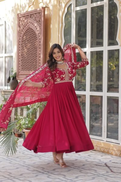 Designer Sequins   Zari Gown with Fancy Neck   Dupatta Fully Stitched Party Wear Anarkali Kurtis 