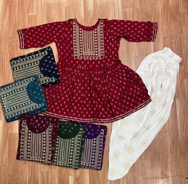 Dothi Patiyala in beatiful colour with Embroidery  Neak work  Tunics kurti