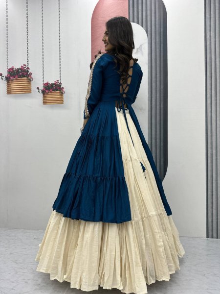 Dual Tone Cotton Mirror Work Lehenga Choli Set Elegant Navratri Outfit for International Buyers Navratri Lehnega Choli