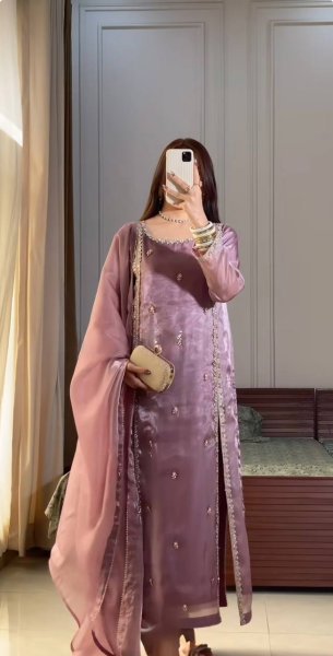 Dusty Purple Jimmy Choo Embroidered Straight Cut Kurti Set With Dupatta Ready To Wear 3 Piece Suit At Wholesale Price  Straight Cut Long Kurtis