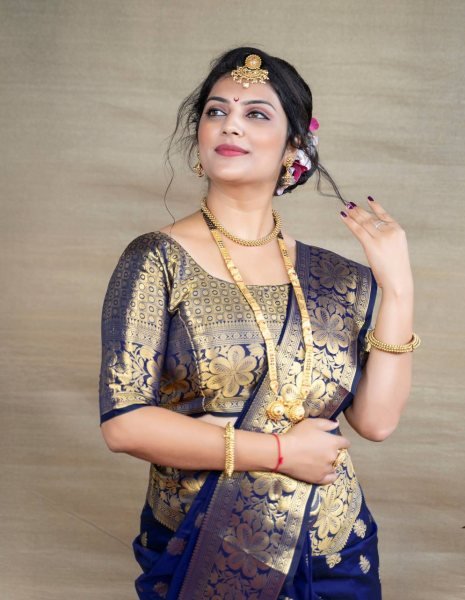 Elegant Dark Blue Kanjivaram Jacquard Saree Soft Lichi Silk with Contrast Blouse Piece at Wholesale Manufacturer Rate Banarasi Saree Wholesale