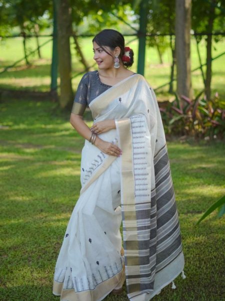 Elegant Linen Cotton Saree with Contrast Pallu & Ikkat Blouse Sarees 